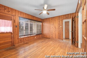 Building Photo - 327 Altgelt Ave
