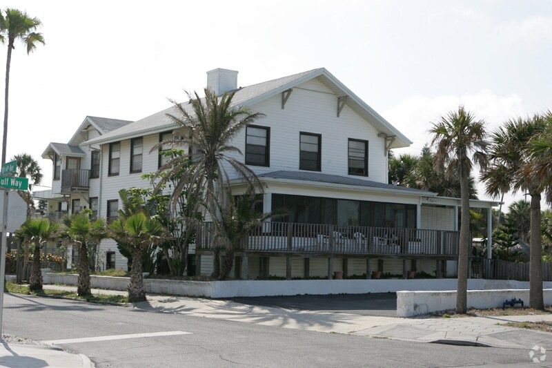 Building Photo - Gulf Way Inn