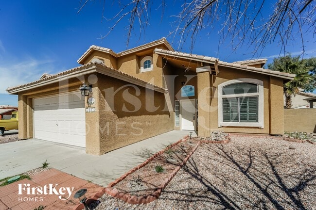 Building Photo - 8166 N Pocono Way
