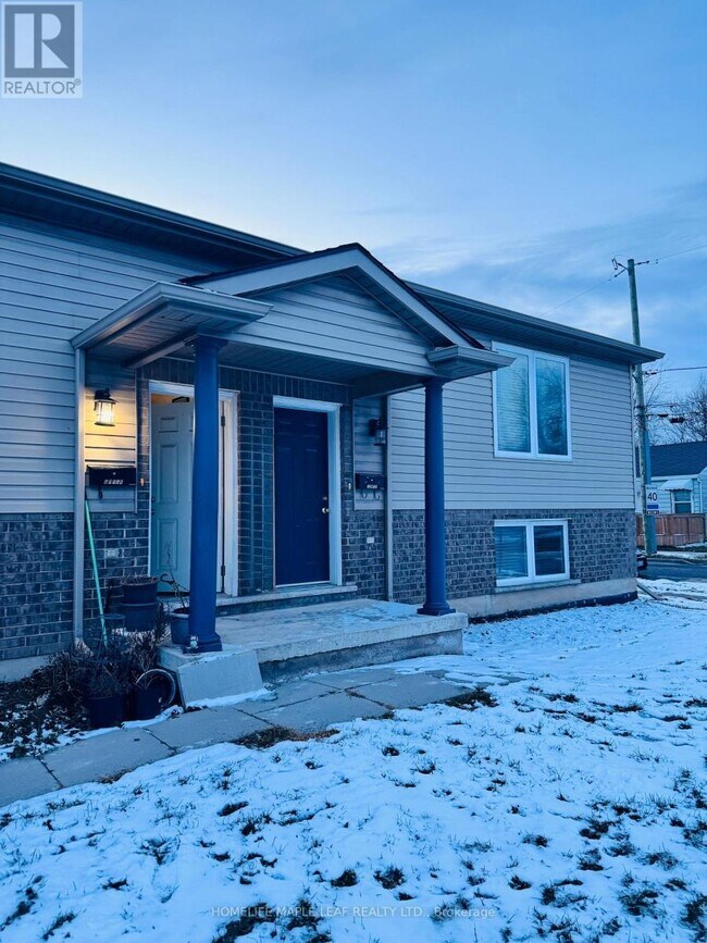 Photo du bâtiment - 54 Boulton Pl