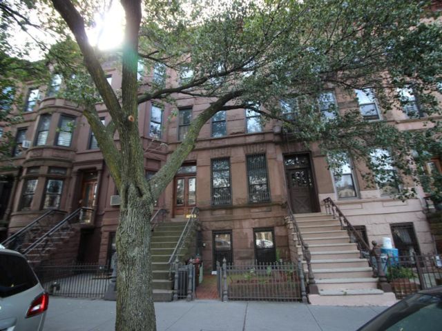 Primary Photo - 938 E 9th St