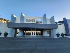 Building Photo - 8925 W Flamingo Rd