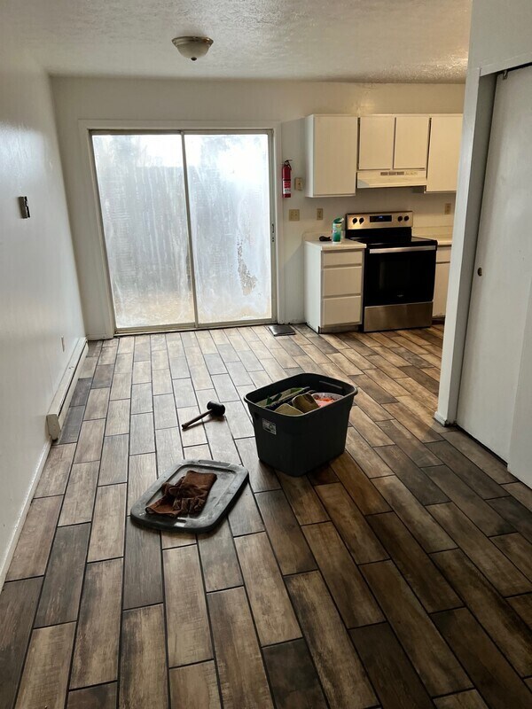 Foto del edificio - 705 Bunker Hill Rd