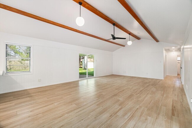 Building Photo - 416 Southern Oaks Dr
