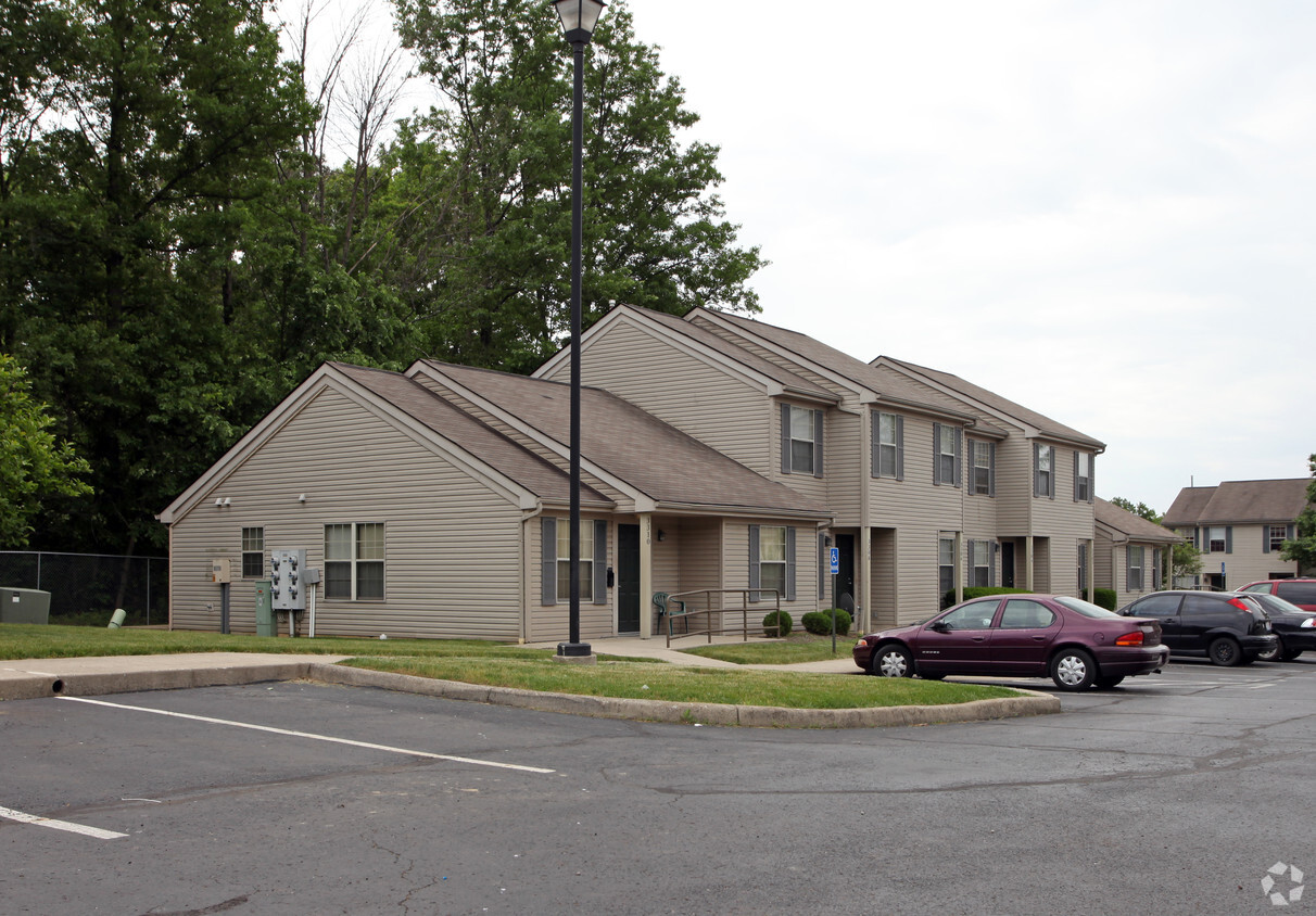 Foto del edificio - Faith Village Apartments