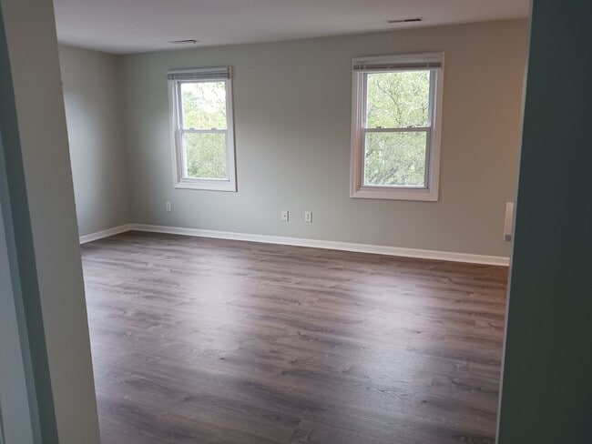 Building Photo - 262 -264 George Waterman Road