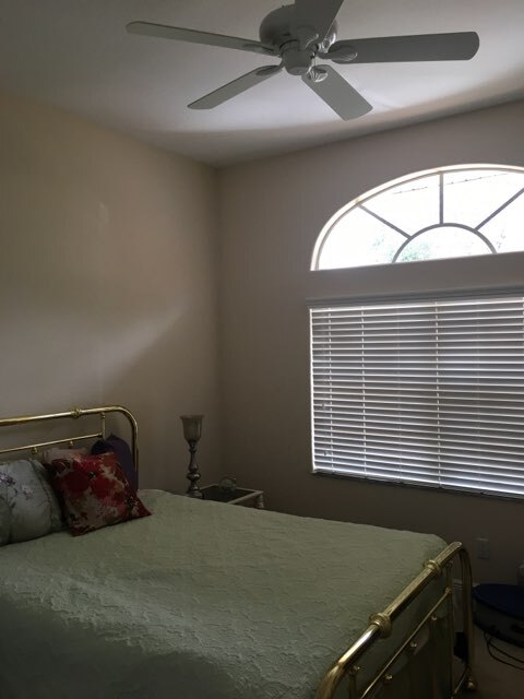 Building Photo - 271 Southbay Dr