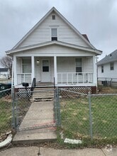 Building Photo - 952 S 22nd St