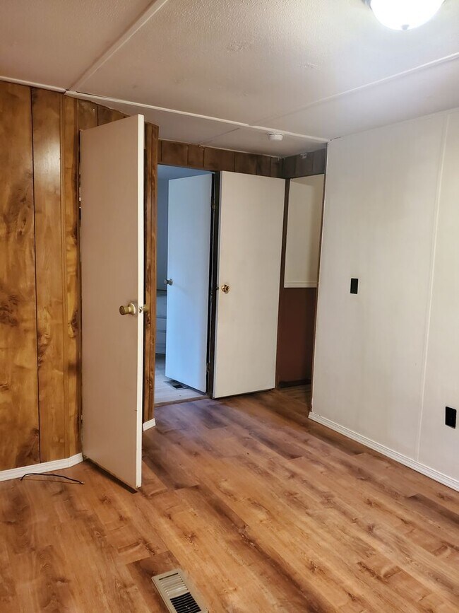 Building Photo - 3 bedroom in Belfair