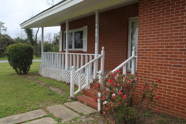 Building Photo - 401 Virginia Ave