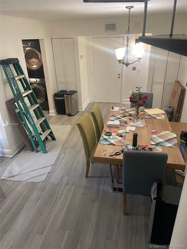 Foto del edificio - 8620 SW 149th Ave