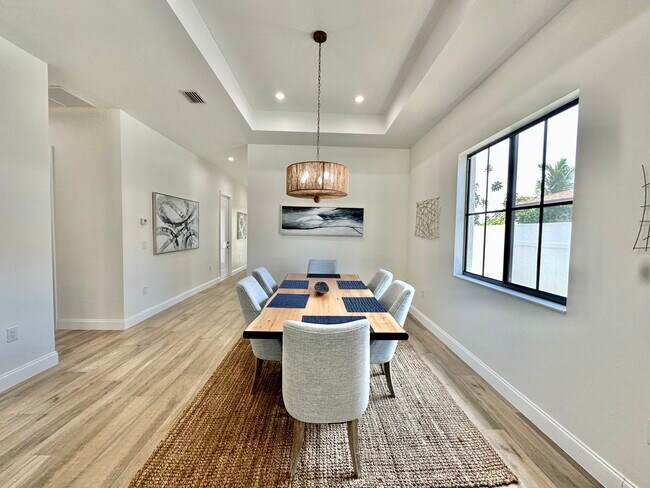 Foto del edificio - 685 107th Ave N