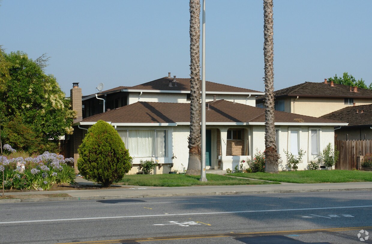 Primary Photo - 1840 Scott Boulevard