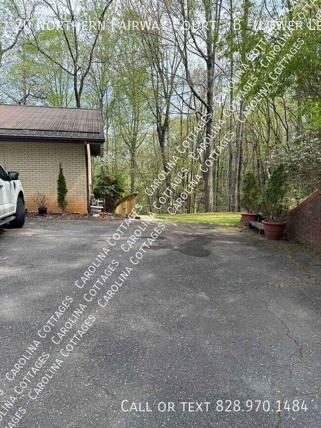 Foto del edificio - 20 Northern Fairway Ct
