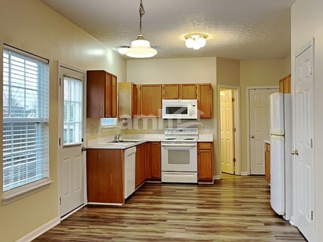 Building Photo - 1007 Rutherford Way