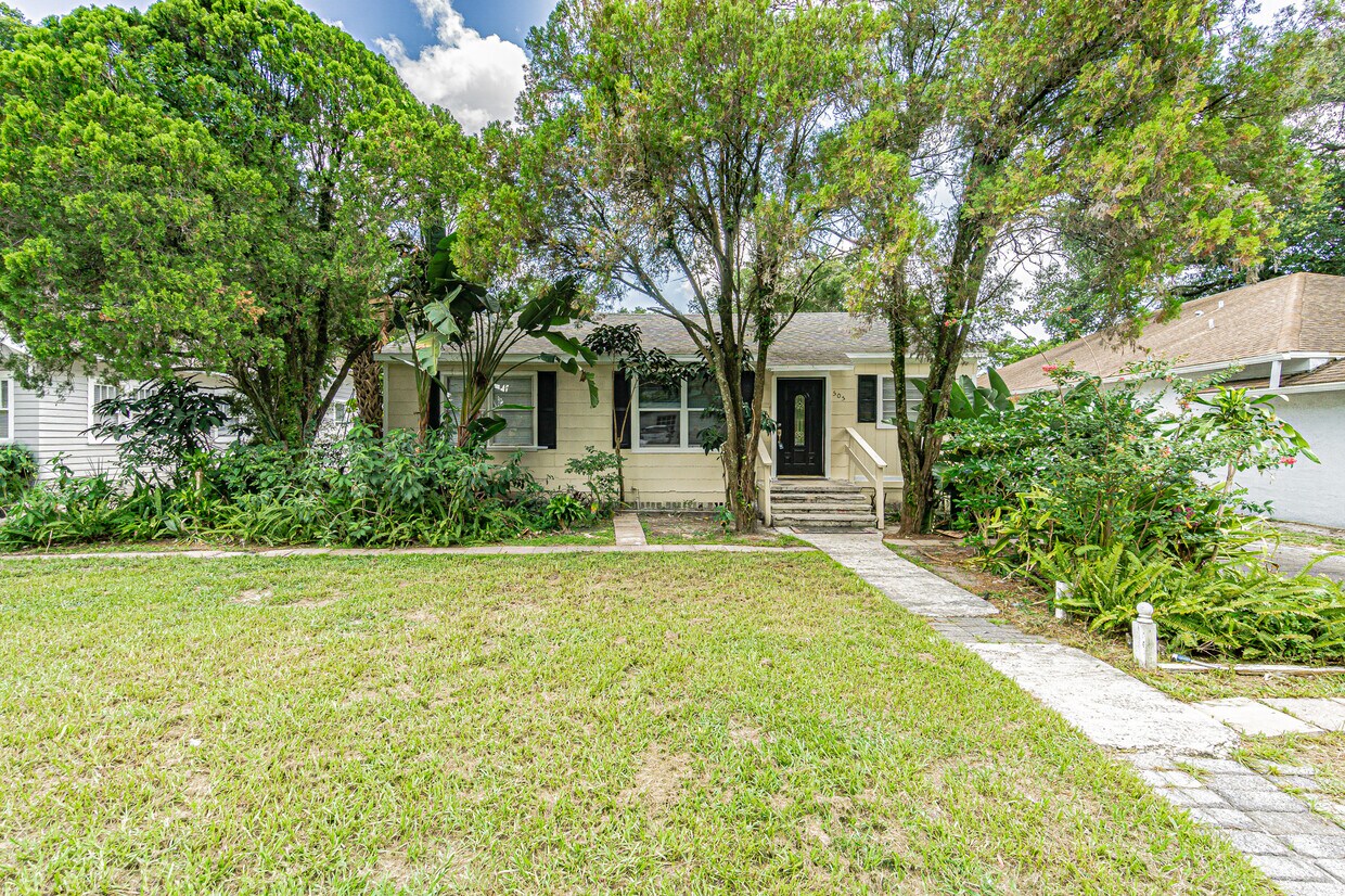 Foto principal - 505 E Virginia Ave