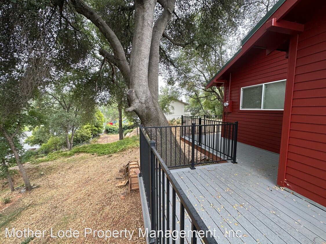 Primary Photo - 2 br, 1 bath House - 435 Barretta Street