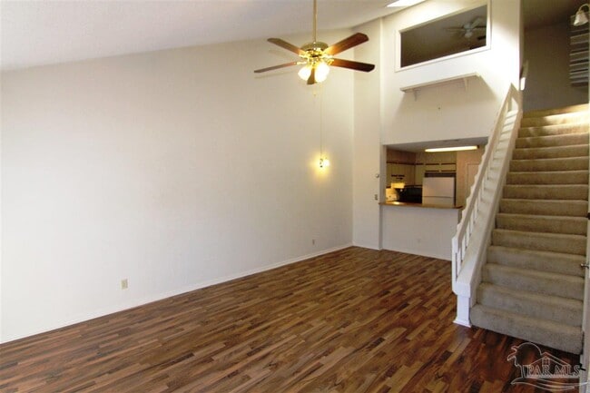 Foto del edificio - 5001 Grande Dr