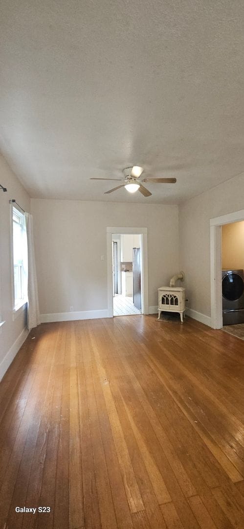 Building Photo - Lovely 2bedroom/1 bonus loft Tacoma house ...