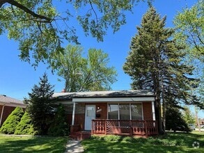 Building Photo - 30014 Lonnie Dr