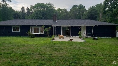 Building Photo - 19 Bayfield Rd