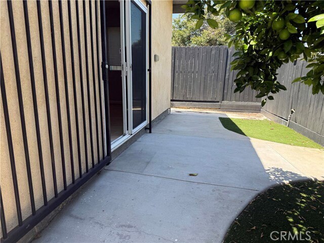 Foto del edificio - 20324 Oxnard St