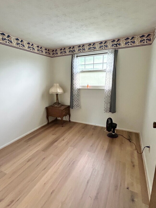 Foto del edificio - 12146 Birchhill Dr