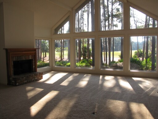 Building Photo - 26 Raintree Ln