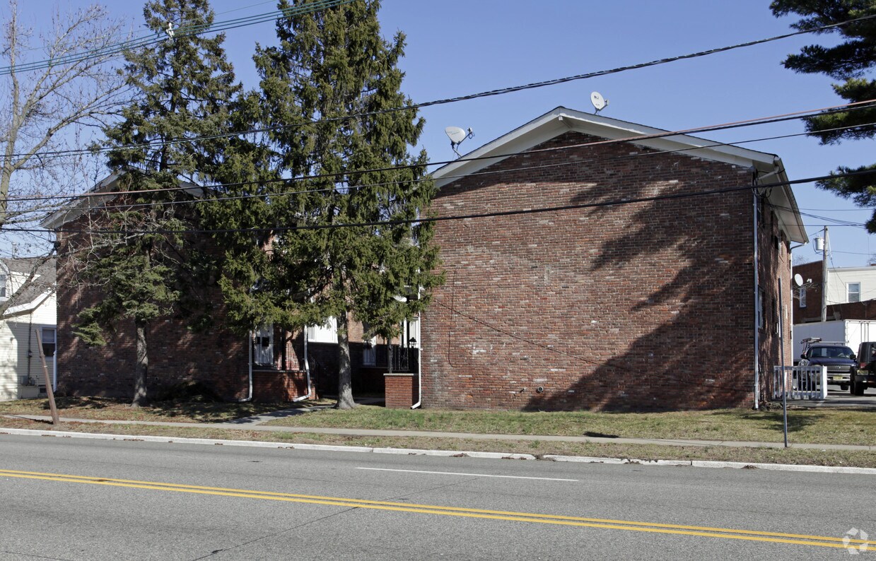 Building Photo - 752 Convery Blvd