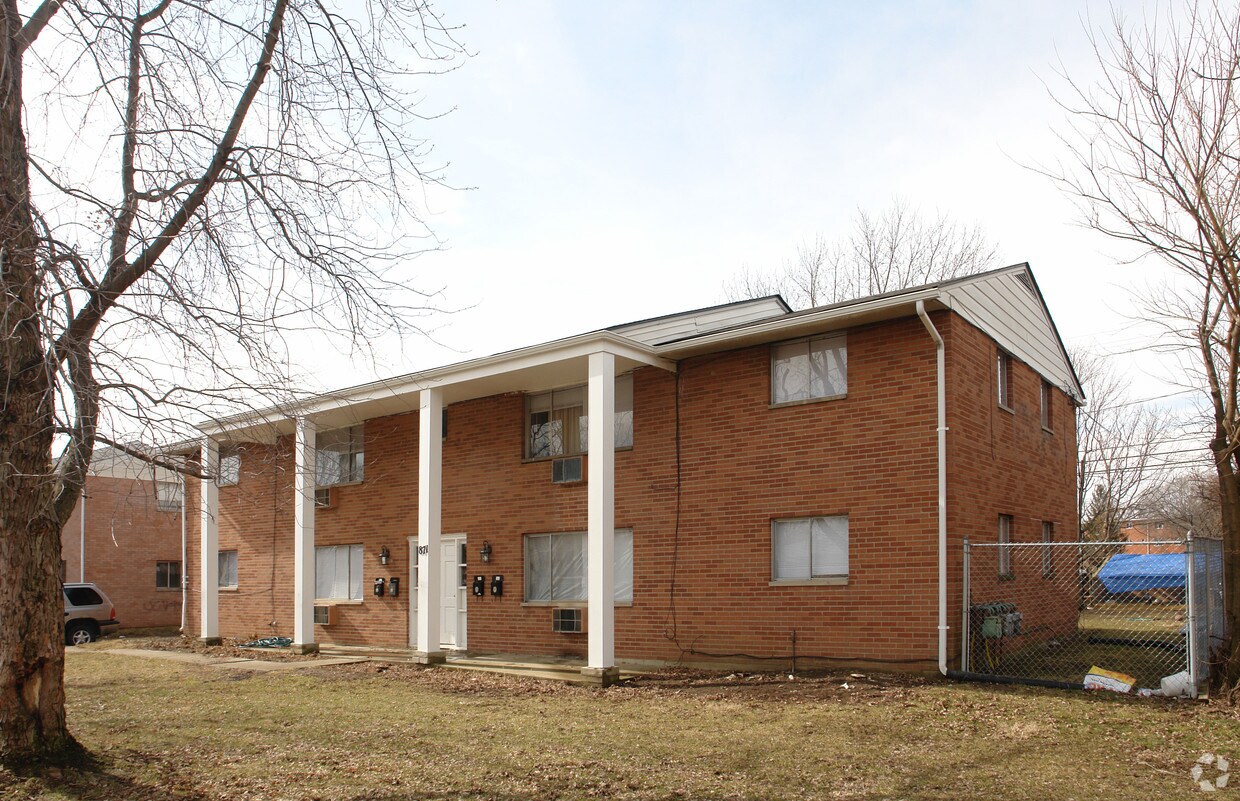 Foto principal - 871 Kingsford Rd