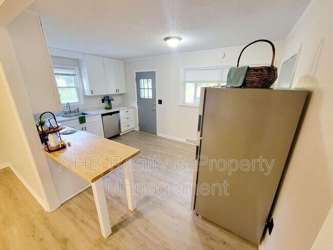 Foto del edificio - 411 Mill St
