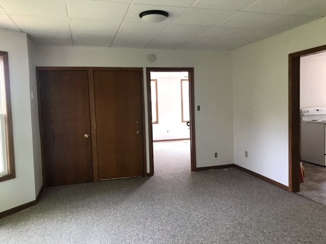 Foto del edificio - 231 W Howard St