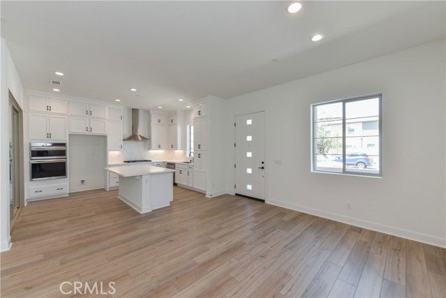 Building Photo - 162 Pattern