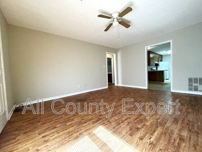 Foto del edificio - 1042 Chestnut Oak Ct NE