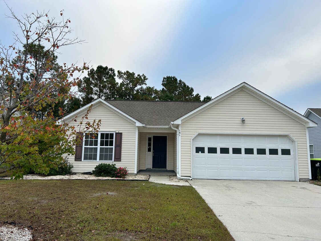 Foto principal - Your next home in Holly Ridge