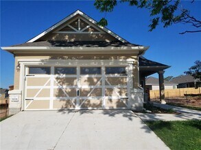 Building Photo - 9006 Acorn Cup Dr Building Photo - 9006 Acorn Cup Dr