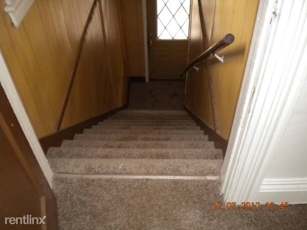 Foto del edificio - 121 Sherwood Ave