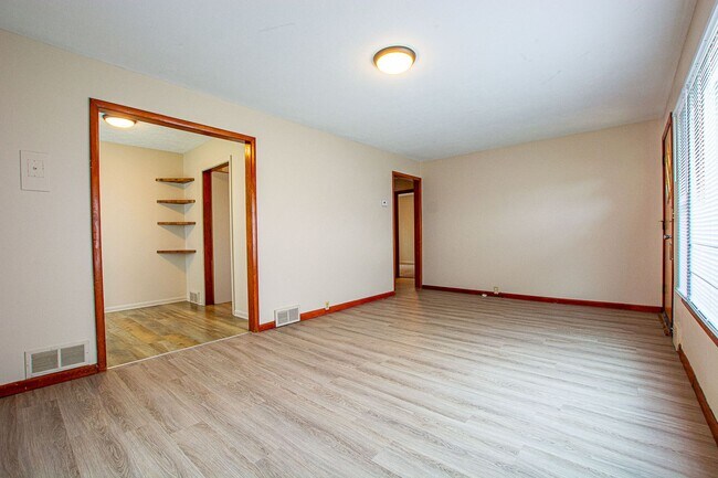 Foto del edificio - 2 Bedroom / 1 Bath Home in Carter Lake!