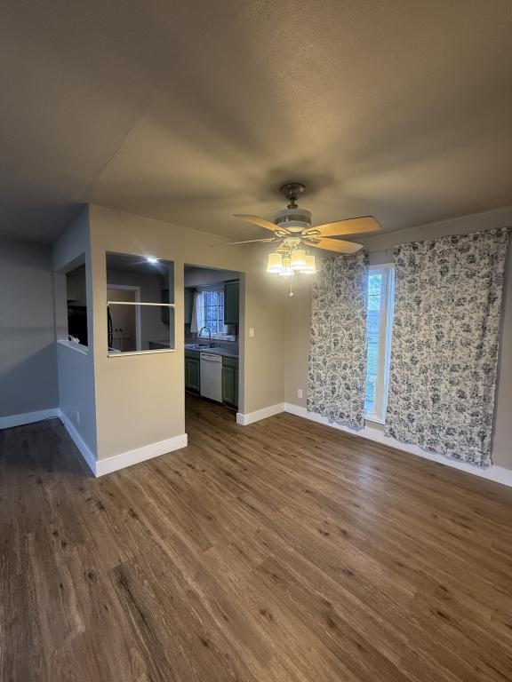 Foto del edificio - 1934 Crest St