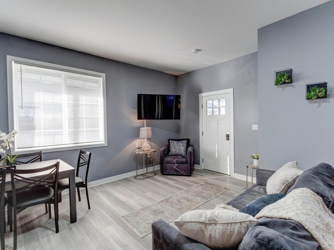 Primary Photo - Spacious Modern Home | Stylish Comfort Nea...