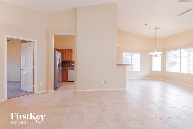 Foto del edificio - 24257 N 39th Ave