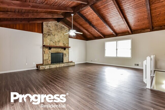 Building Photo - 1393 Elsmere Ln