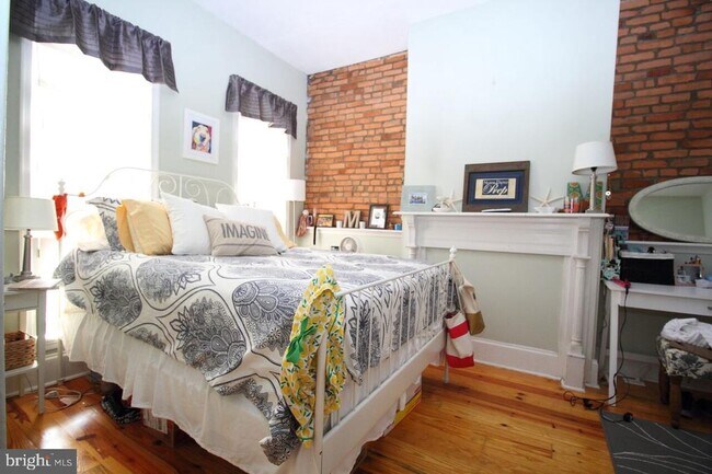 Foto del edificio - 1302 S Hanover St