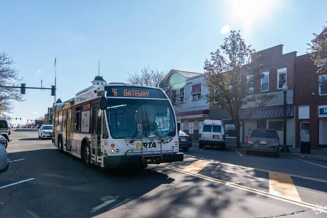 Plentiful public transportation is available in Ravenna, Ohio.