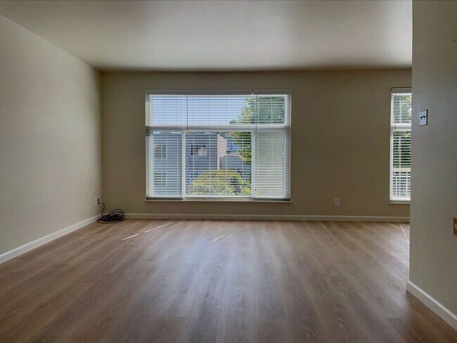 Foto del edificio - 1 Bed, 1 Bath Noe Valley Apartment - Parki...