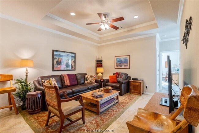 Foto del edificio - 3805 Silverthorne Lane