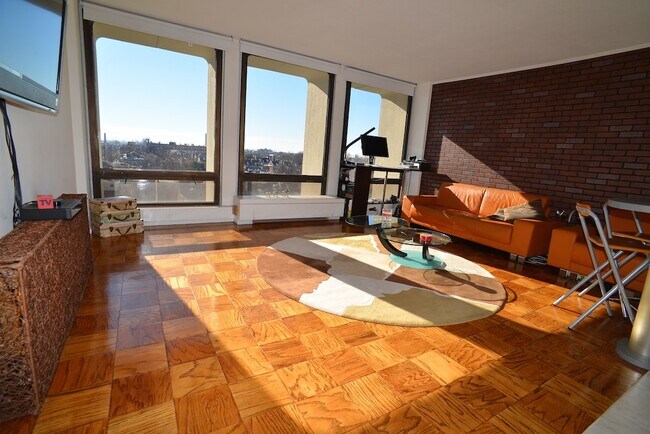 Foto del edificio - 210 Locust St