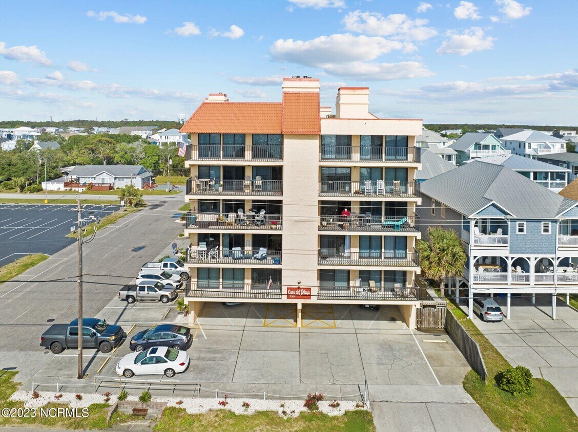 Foto principal - 1518 Lake Park Blvd S