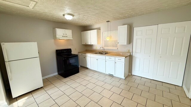 Foto del edificio - WEST SIDE 3 BEDROOM RANCH HOME AVAILABLE NOW!