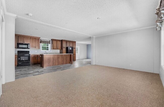 Foto del edificio - 8376 Huntington Ct